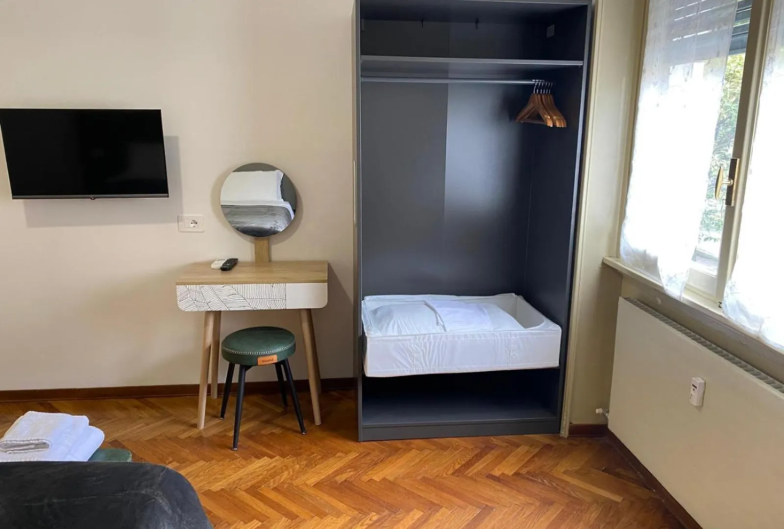 Affittacamere Hotel Megaride'S Dependance Côme Italia